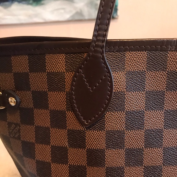 **SOLD**Louis Vuitton Neverfull MM - Picture 3 of 8